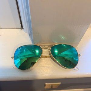 Green ray band aviators